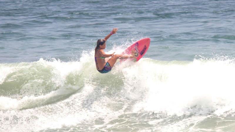 El surf es protagonista al viajar de vacaciones a Montanita