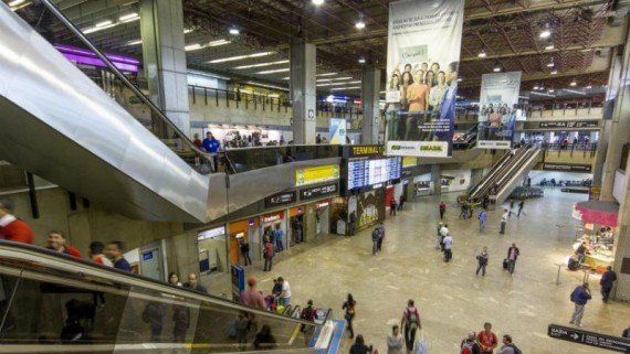 Anac reajusta tarifas de los aeropuertos en San Pablo Brasil
